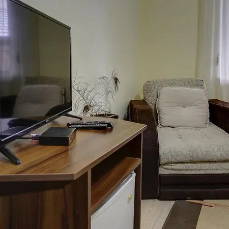 Perla Ldm Bed & Breakfast
