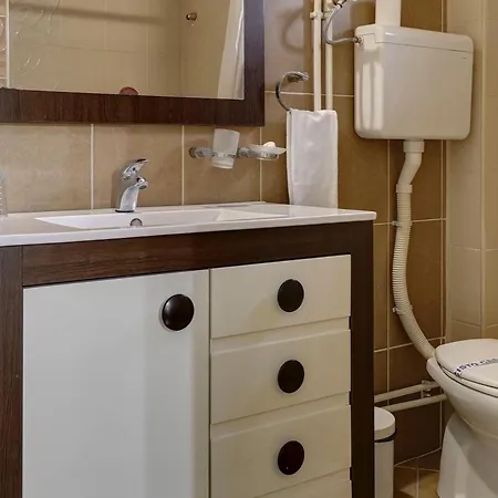 Perla Bed & Breakfast 3*