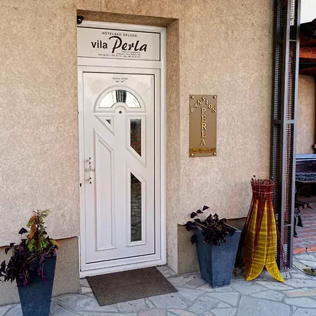 Perla Ldm Bed & Breakfast 3*